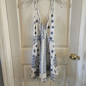Zaful Bandana Print Strappy Mini Dress Blue & White Size Medium